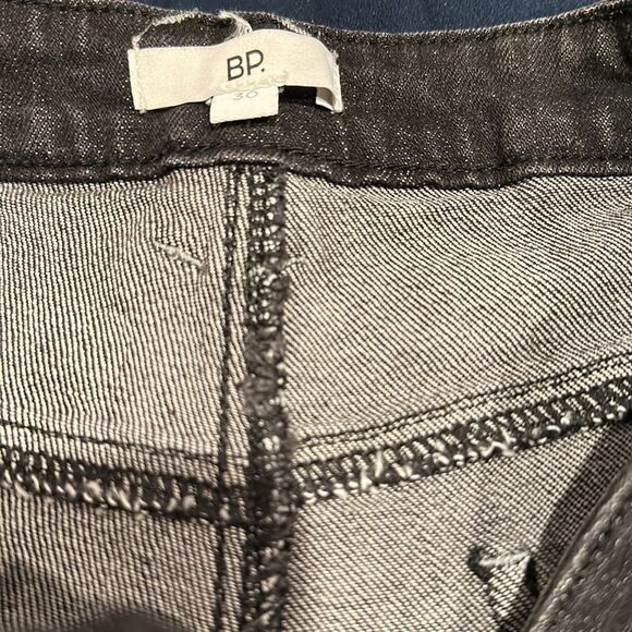 NWT-BP BLACK WASH DISTRESSED JEANS - Picture 3 of 5